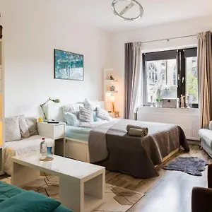  Apartment Beautiful Cozy 1-room Apartment, Near Rhine