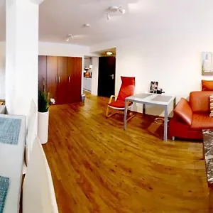  Apartment City-apartment 65qm 2-schlafzimmer Wlan Nichtraucher Parken